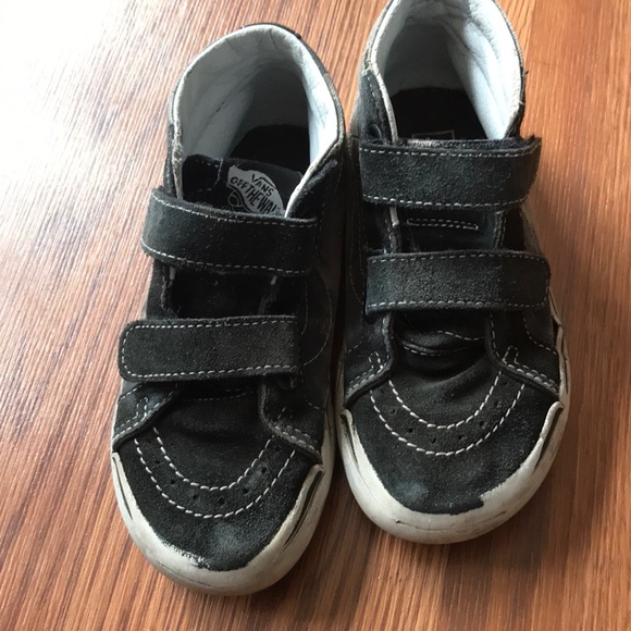 Vans Hi Tops with Shark design size 12.5 kids - Picture 2 of 7